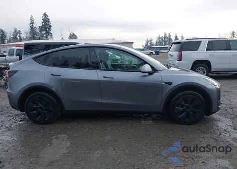 2024 Tesla Model Y Long Range Dual Motor All-Wheel Drive from USA, damaged, VIN 7SAYGDEE4RF178084